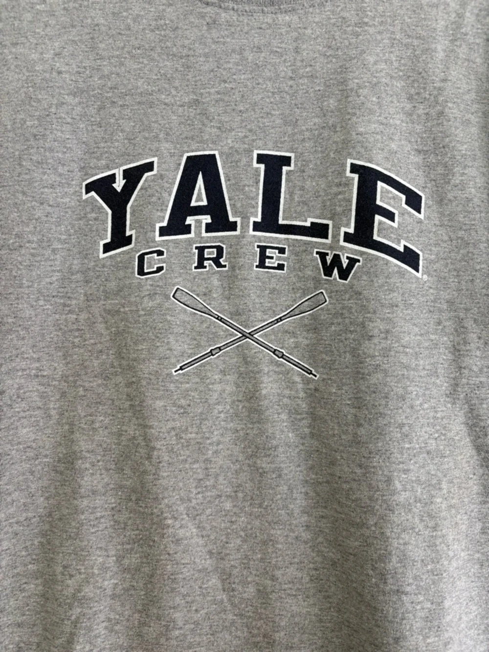 Champion Gray Yale Crew Short Sleeve Graphic Tee Large - Picture 2 of 8